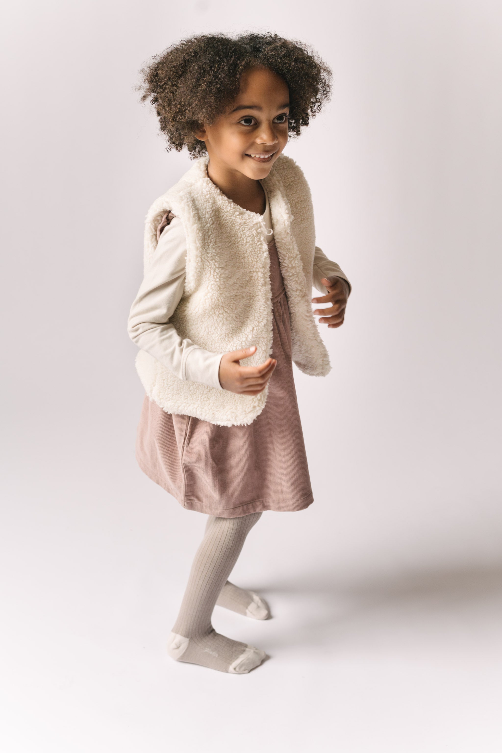 Pehr-Sherpa Vest-Natural-Toddler-13
