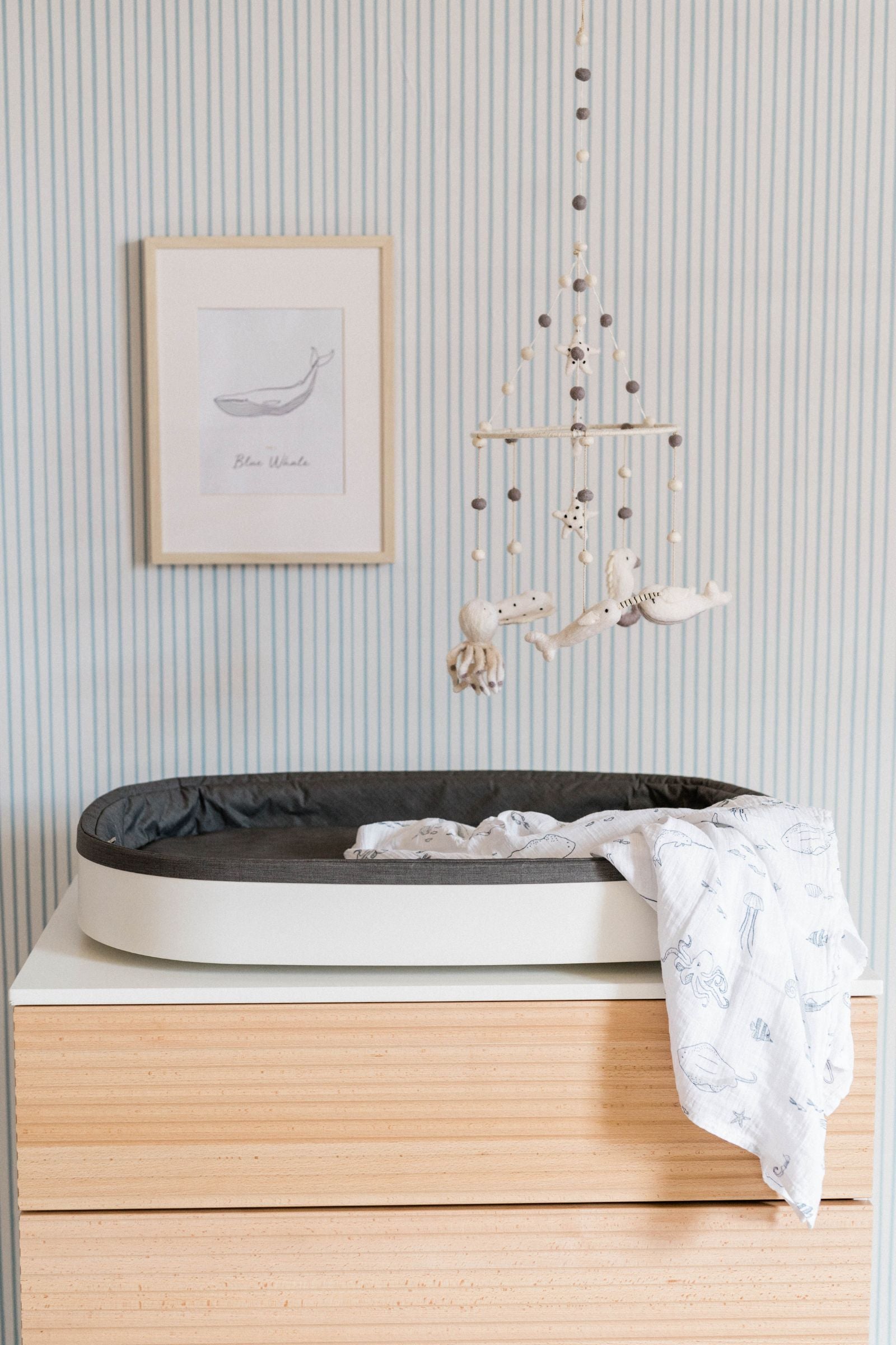 Pehr-Swaddle-Life Aquatic-2