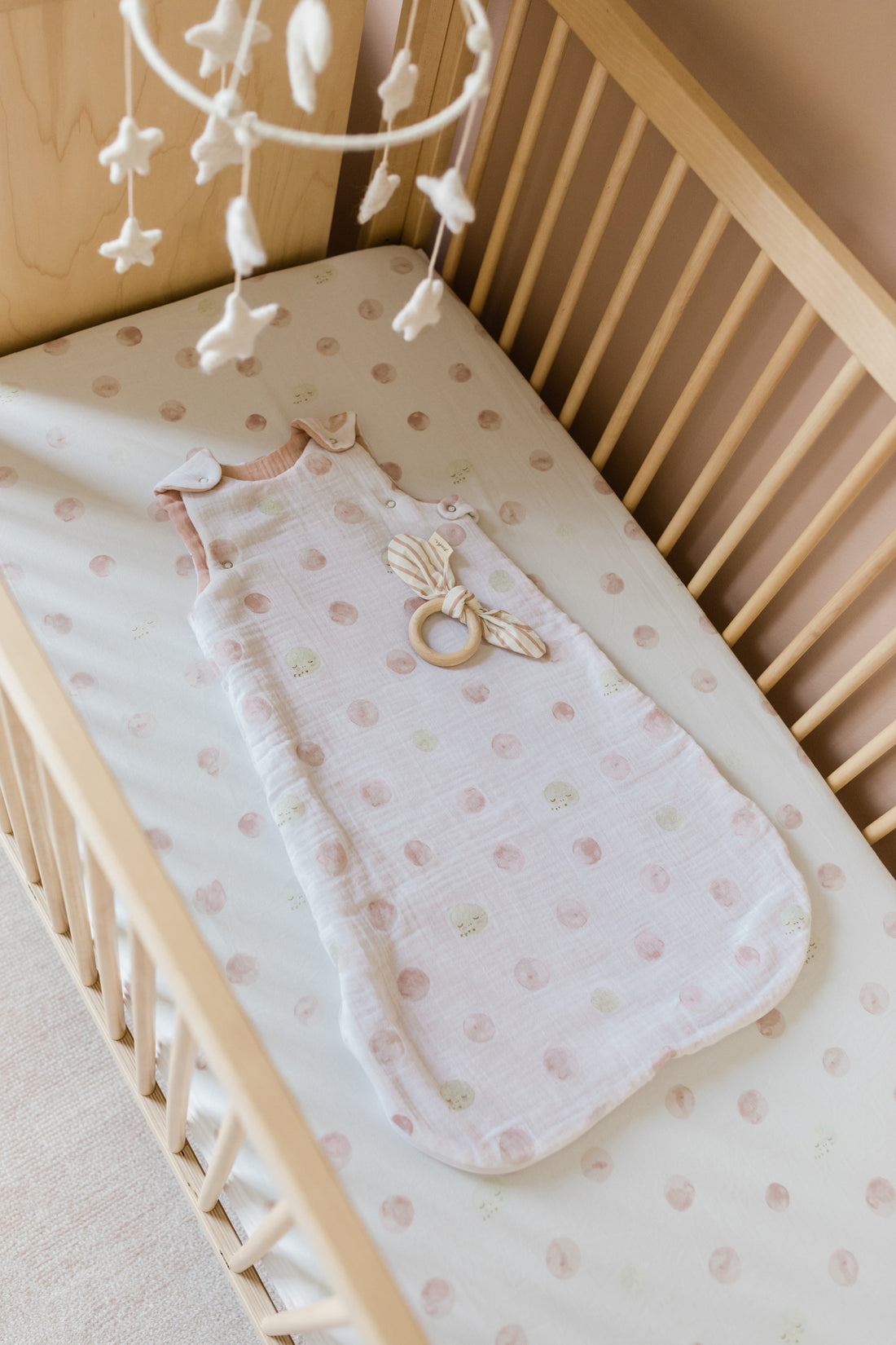 Swaddle Alternatives: Tips & Tricks for What to Do if Your Newborn Hates Swaddles