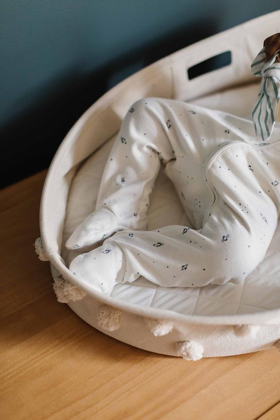 Life With Newborn Twins: Everything You Need to Know