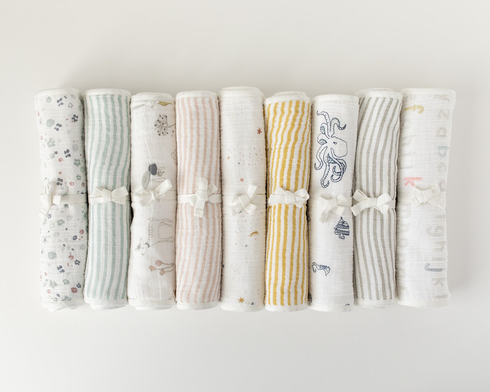 How Many Burp Cloths Do I Need? Your Baby Burping Questions Answered