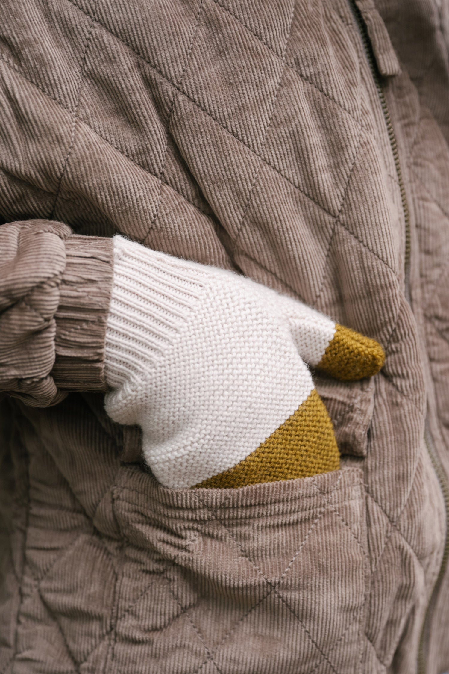 Kids Wool Knit Mitten