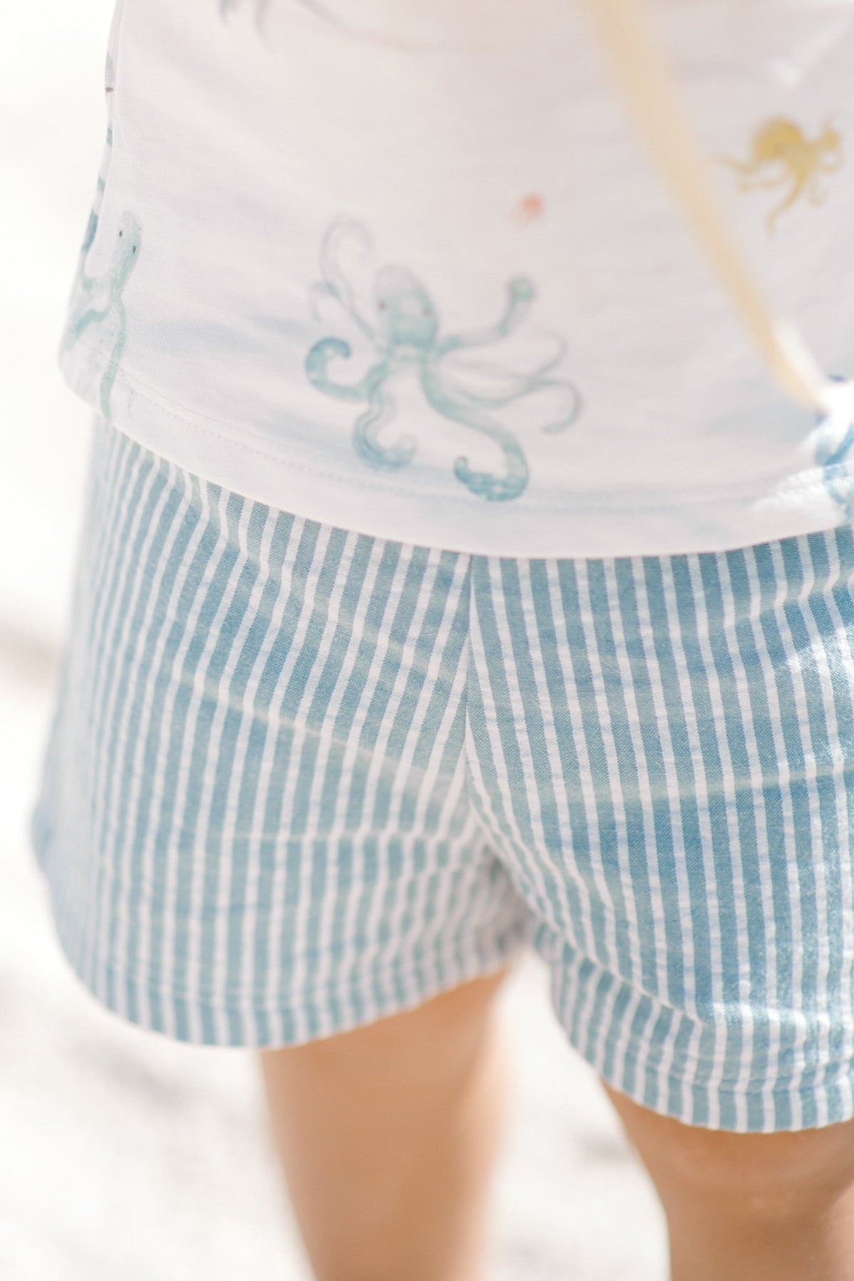 seersucker shorts marine blue