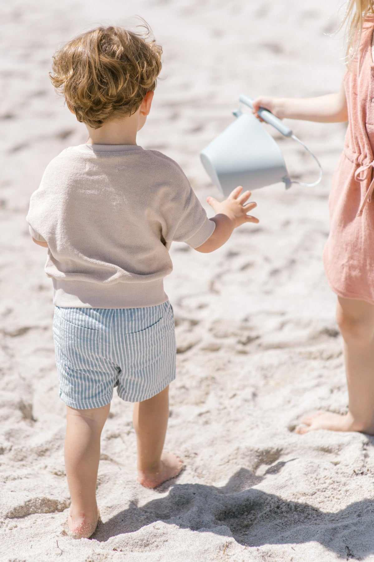 seersucker shorts marine blue