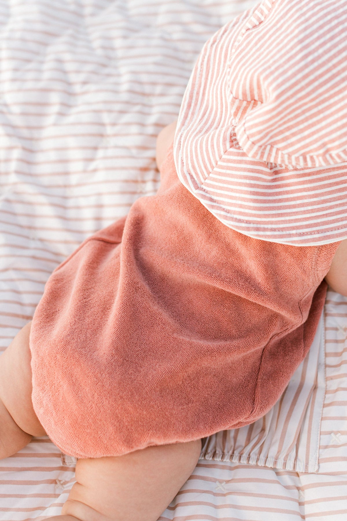 seersucker bucket hat anchor red
