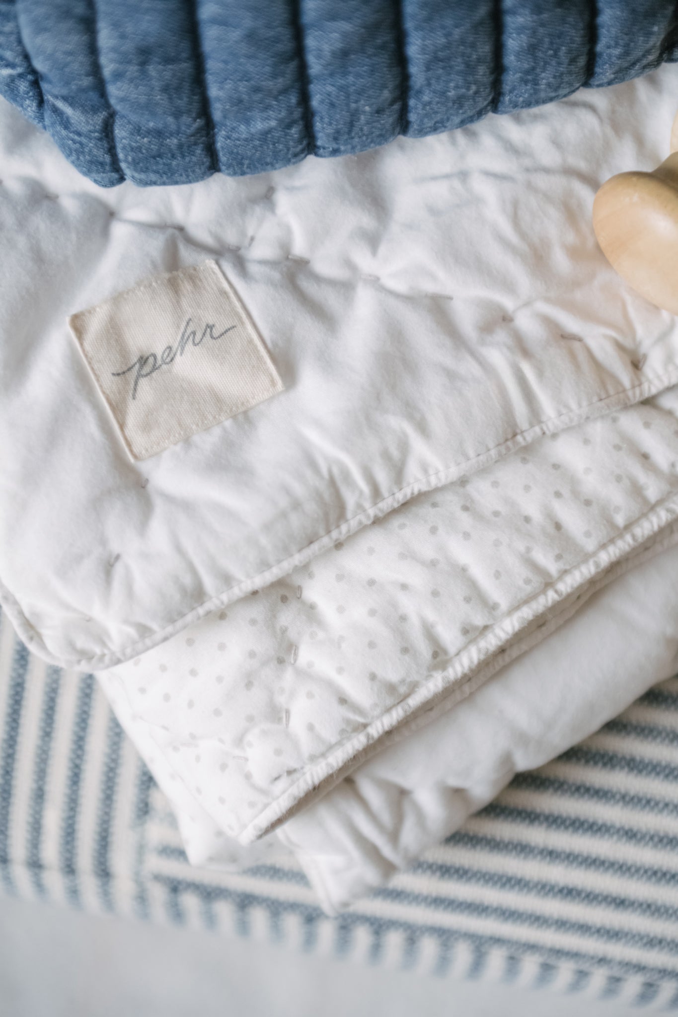 pin dot blanket pebble