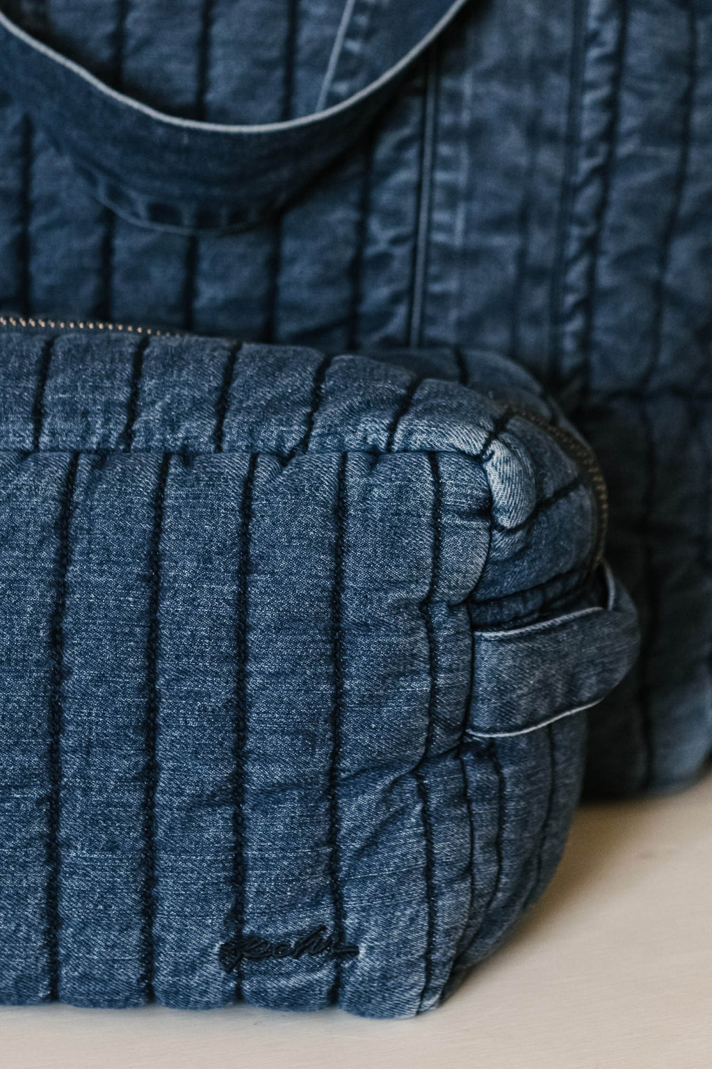 denim pouch vintage wash