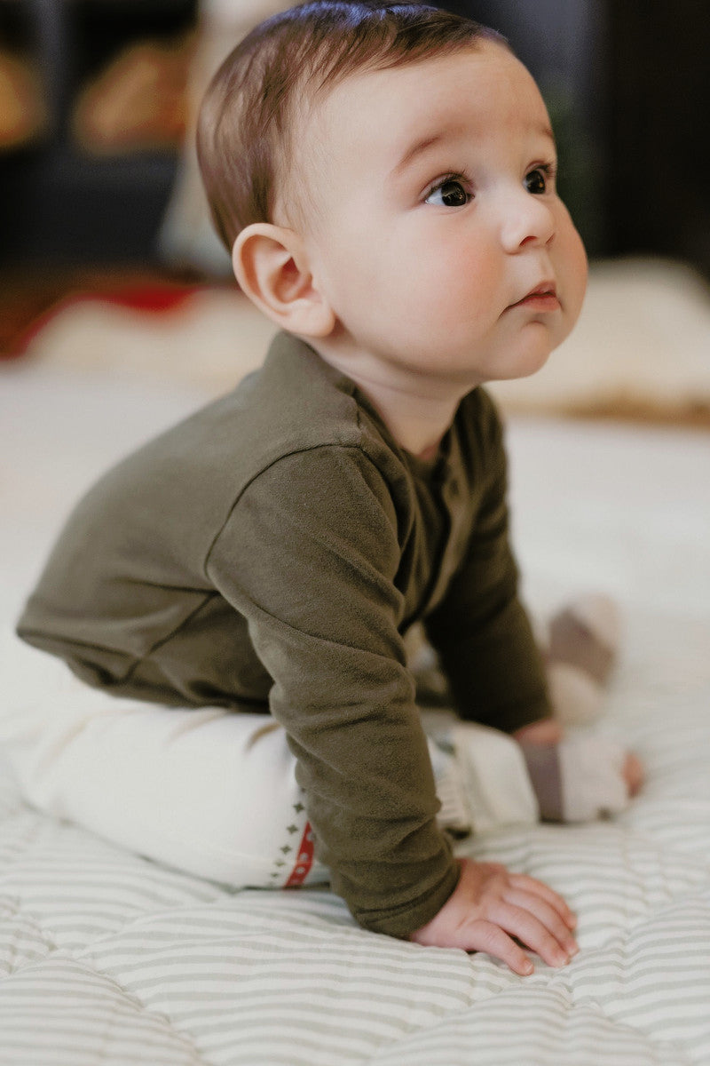 Essentials One-Piece - Olive