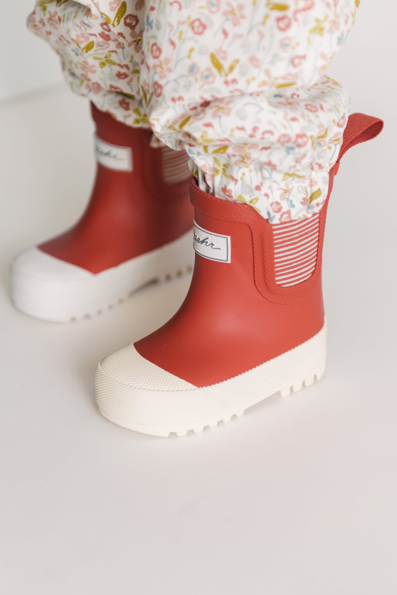 Voyageur Boot - Anchor Red