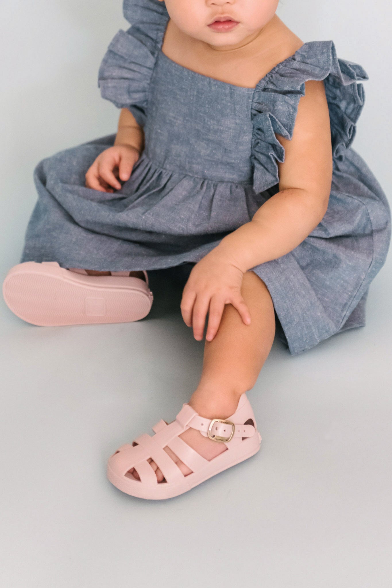 fisherman sandal powder pink