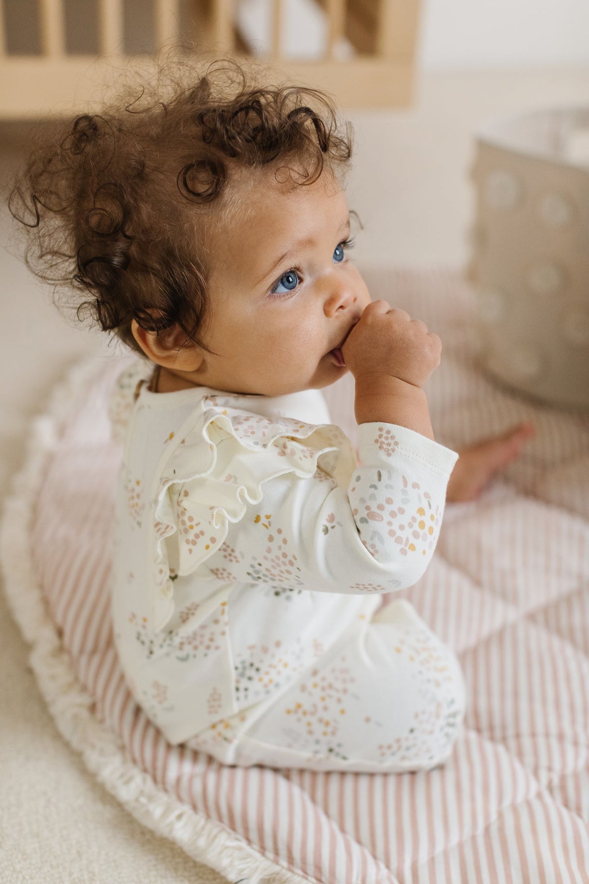baby flutter romper flower patch