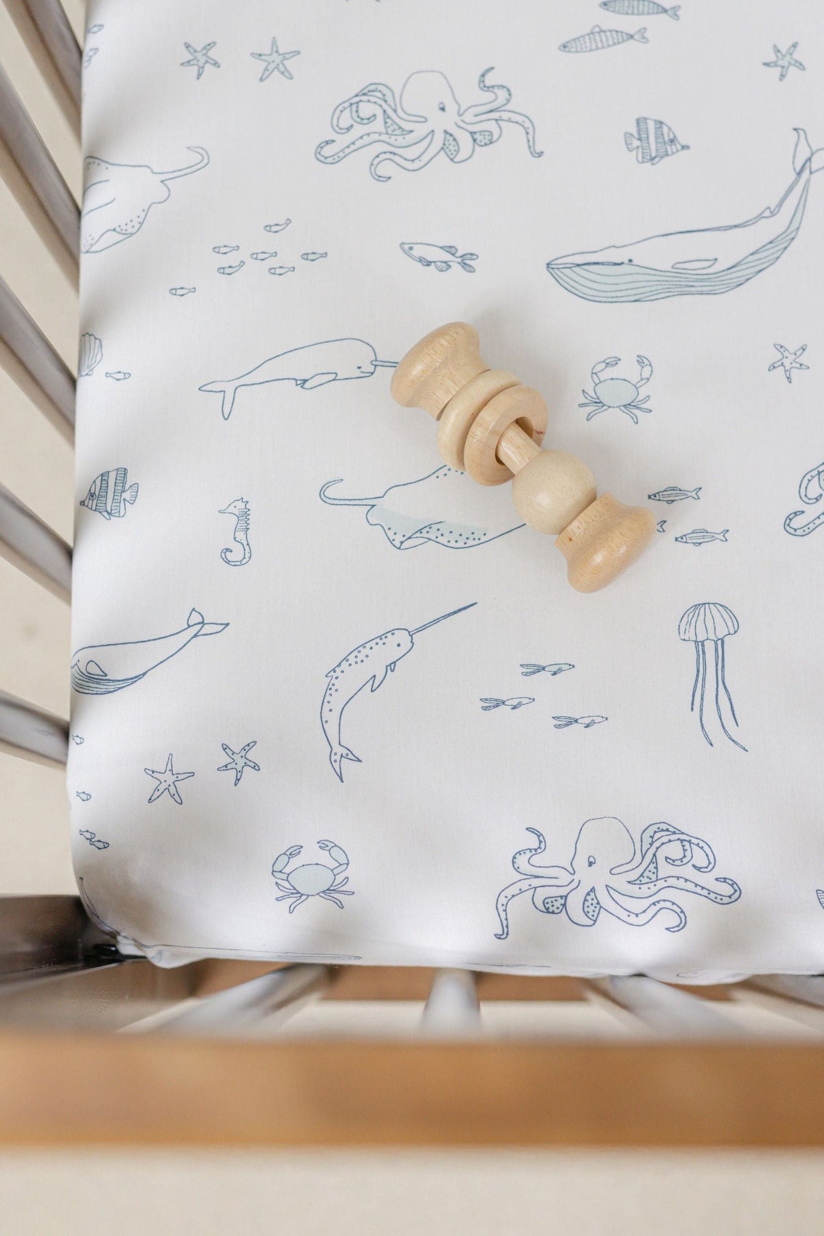 crib sheet life aquatic