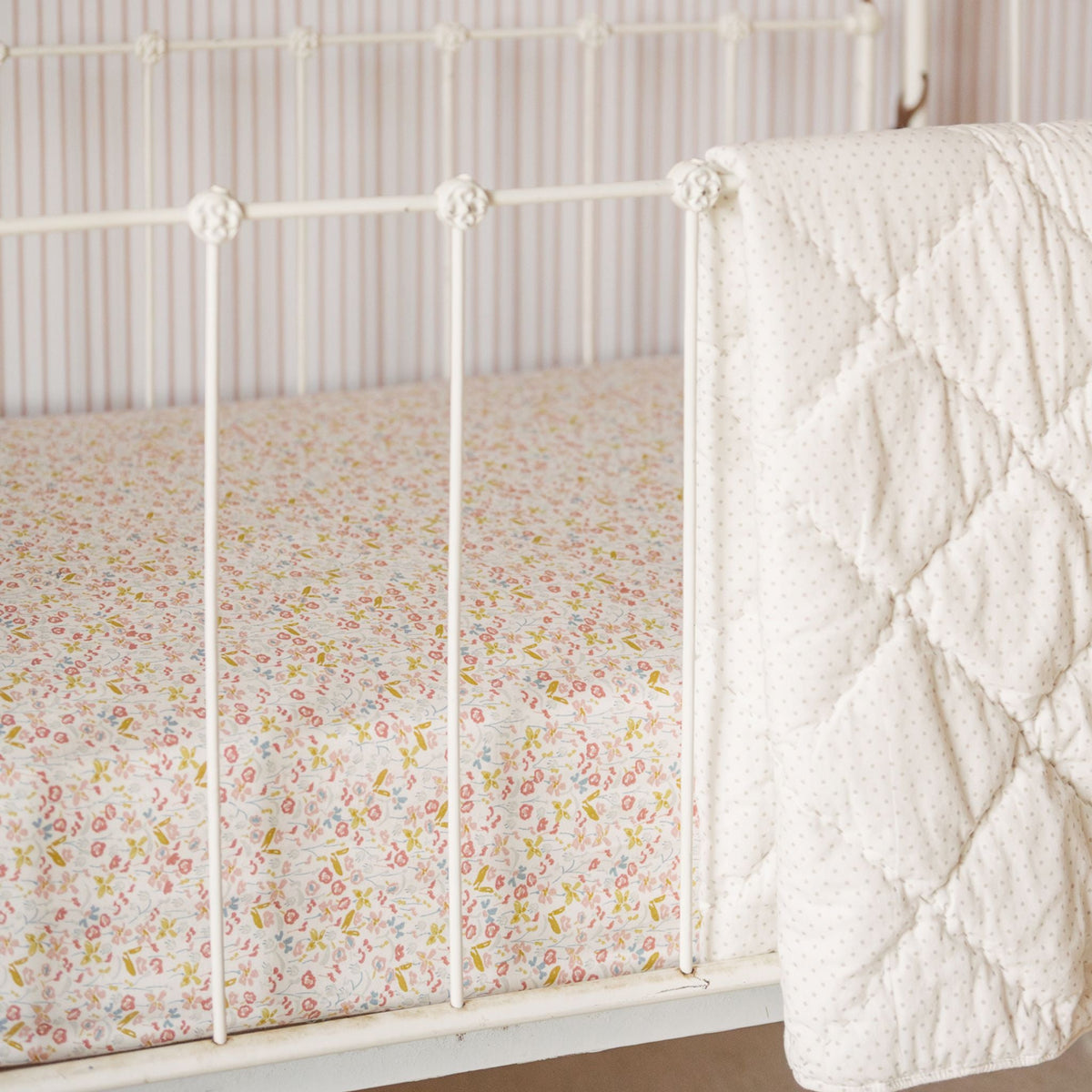 crib sheet floret