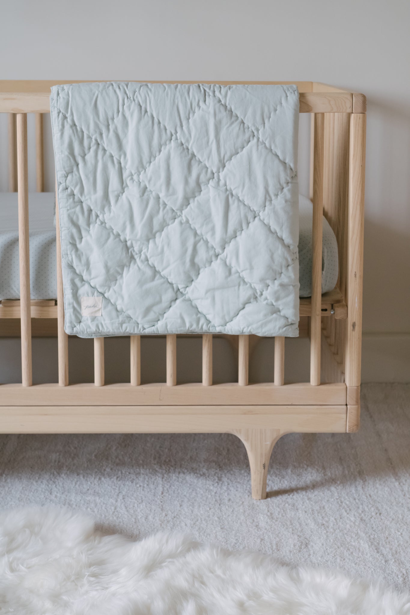 Pin Dot Blanket - Pin Dot Sea