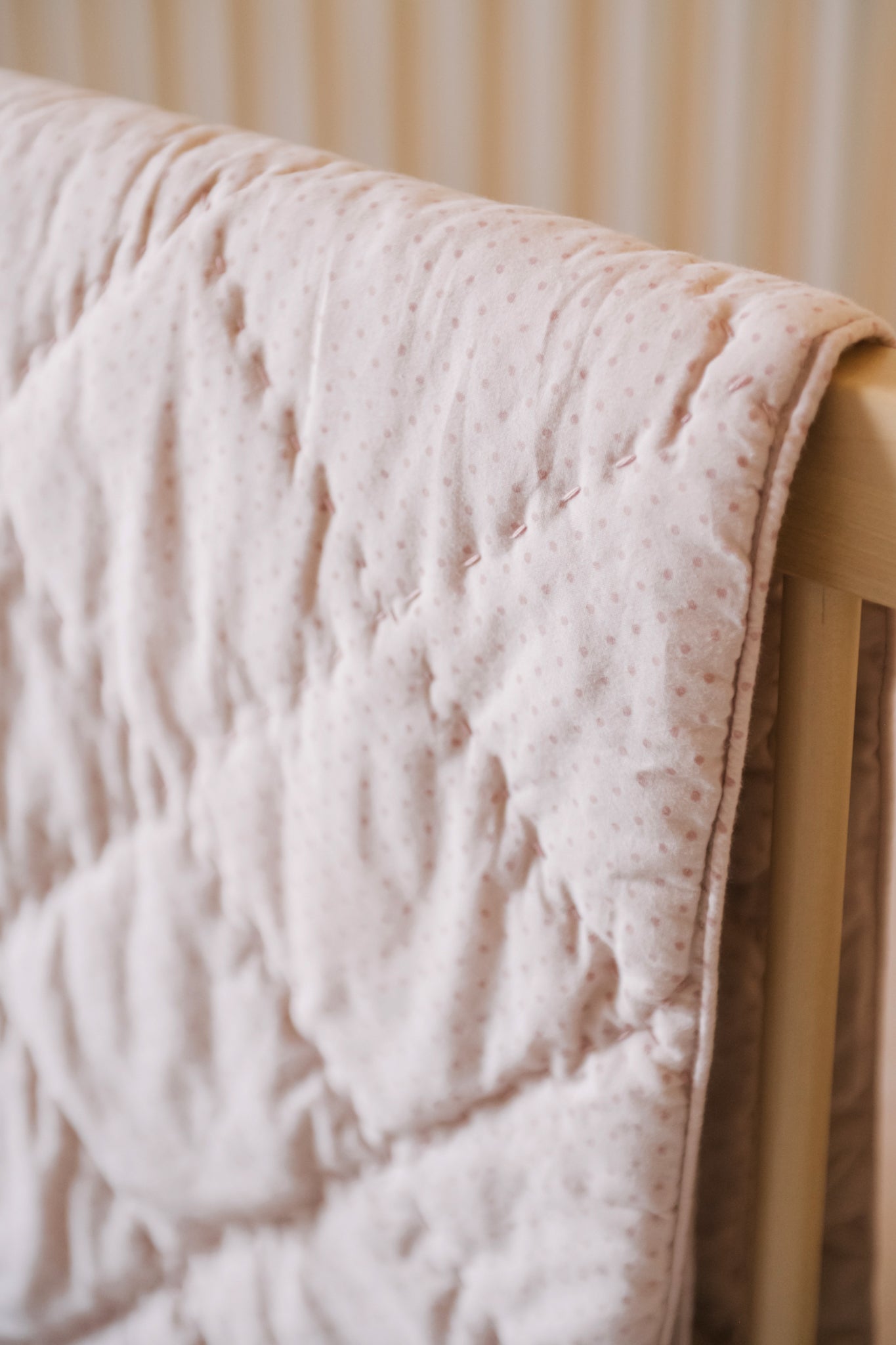 Pin Dot Blanket - Pin Dot Peony