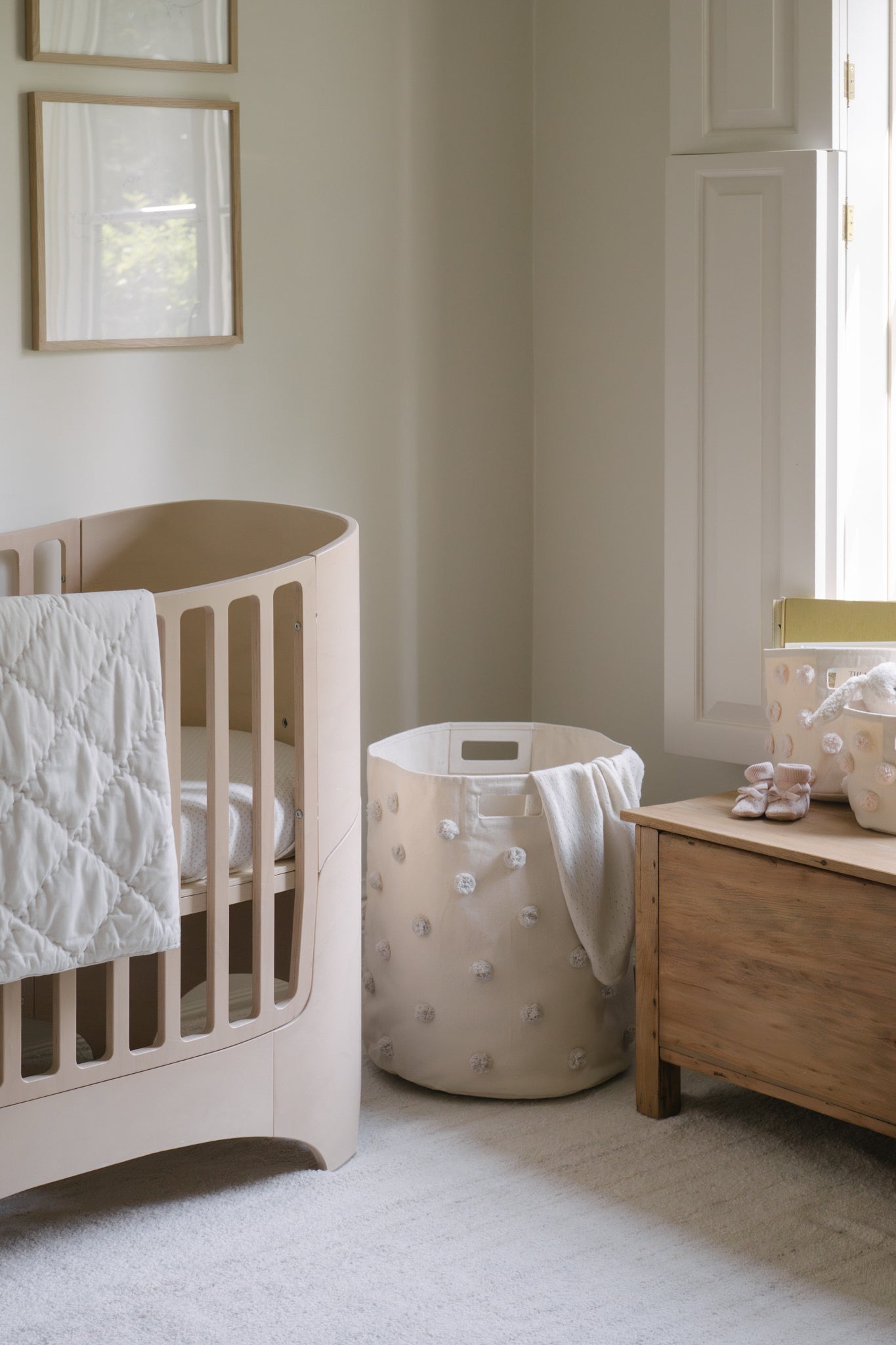 Pom Pom Basket - Hamper - Grey