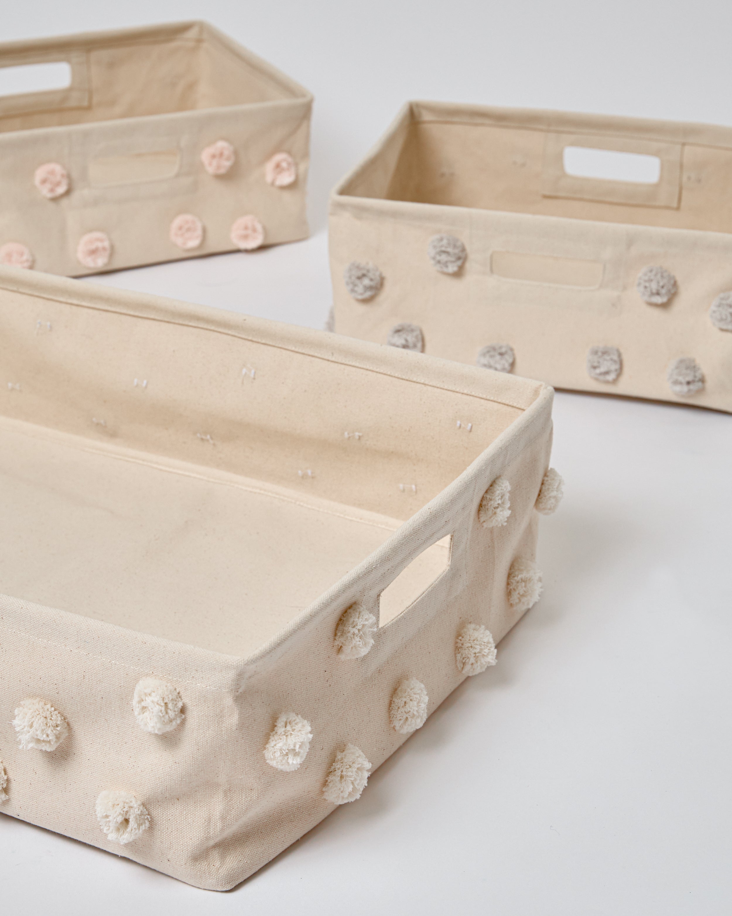 Pom Pom Basket-Hideaway - Natural