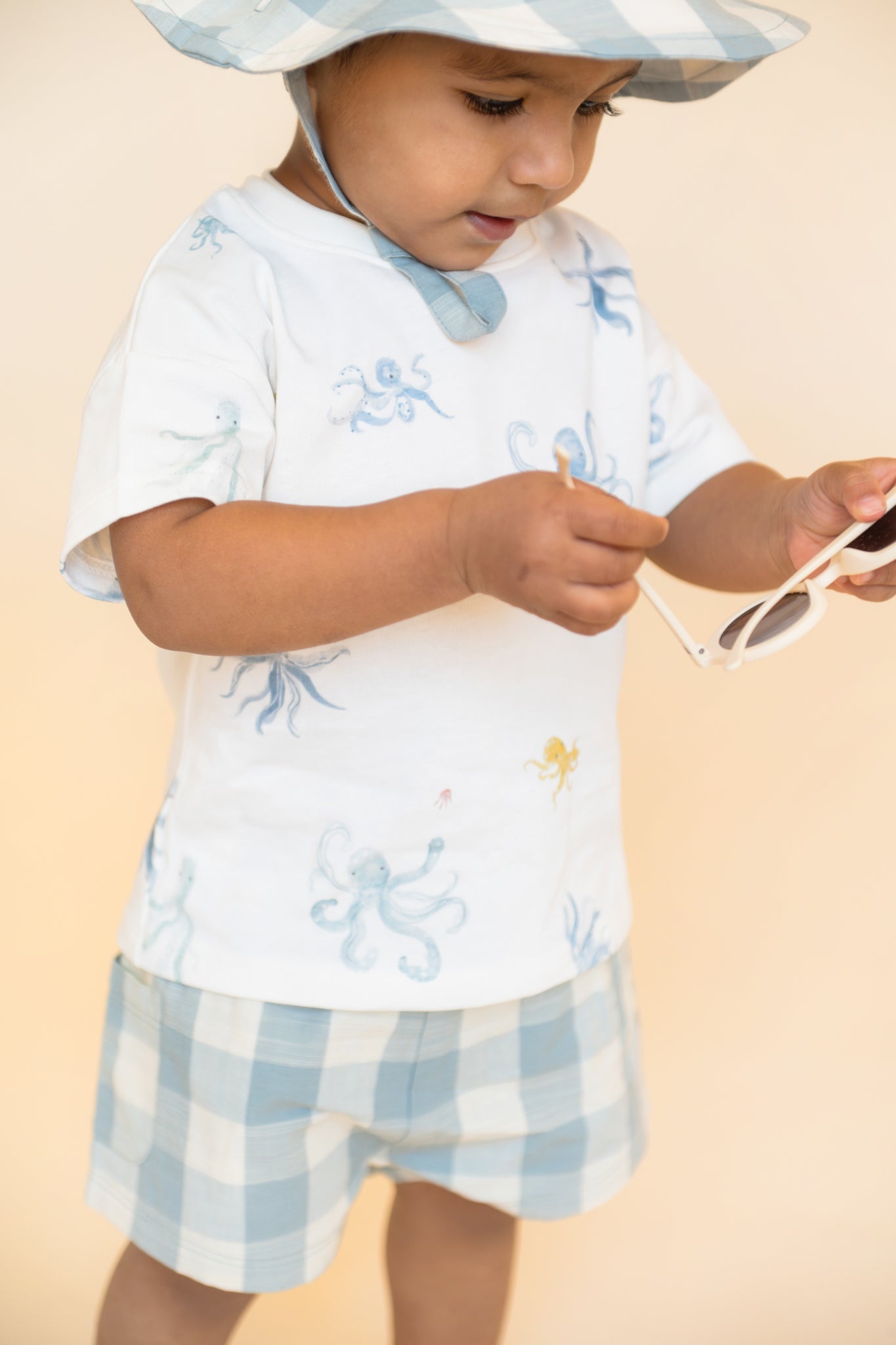 Dropped Shoulder Short Sleeve T-Shirt - Octopus Oasis