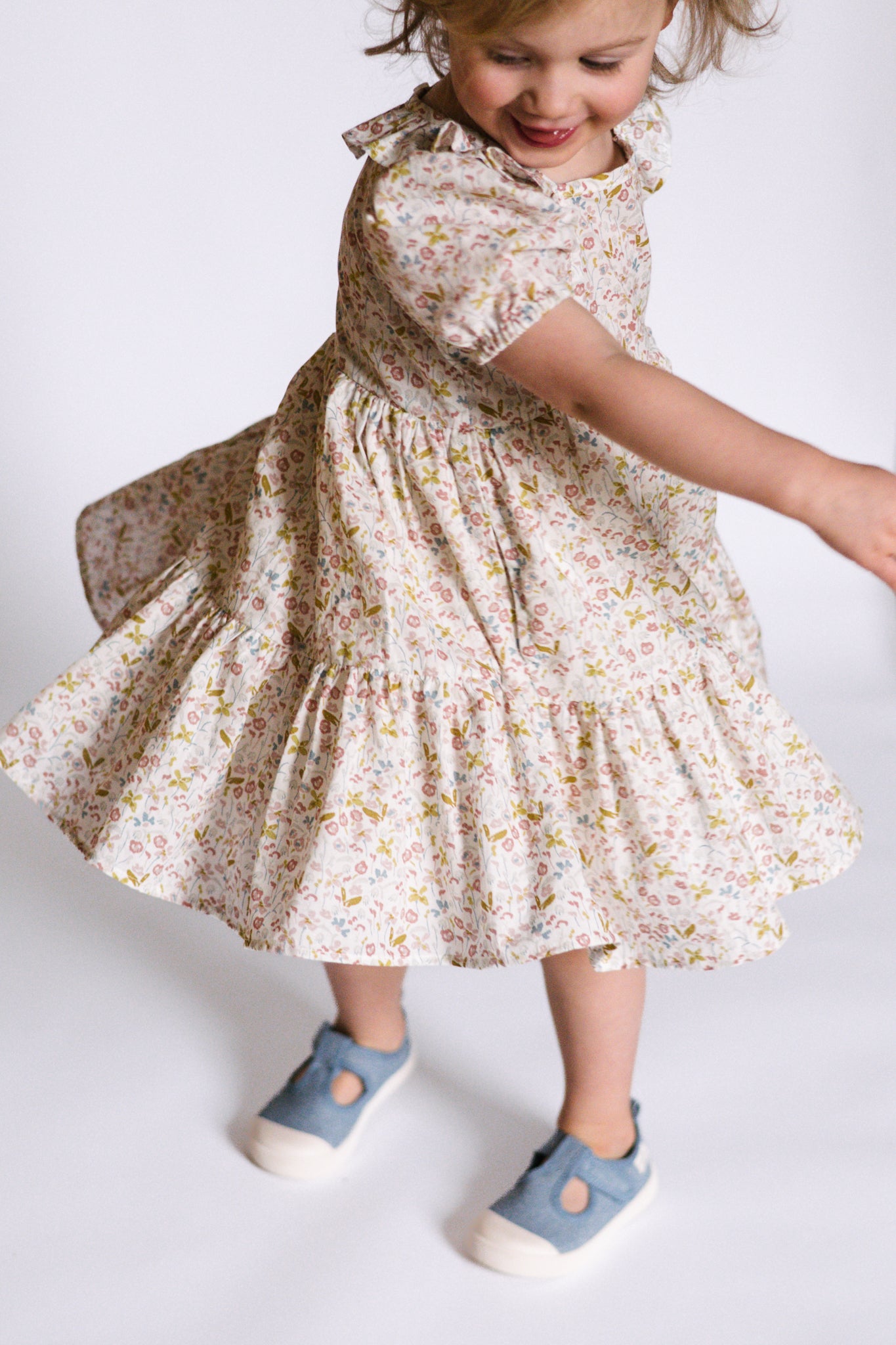 kids tiered dress floret