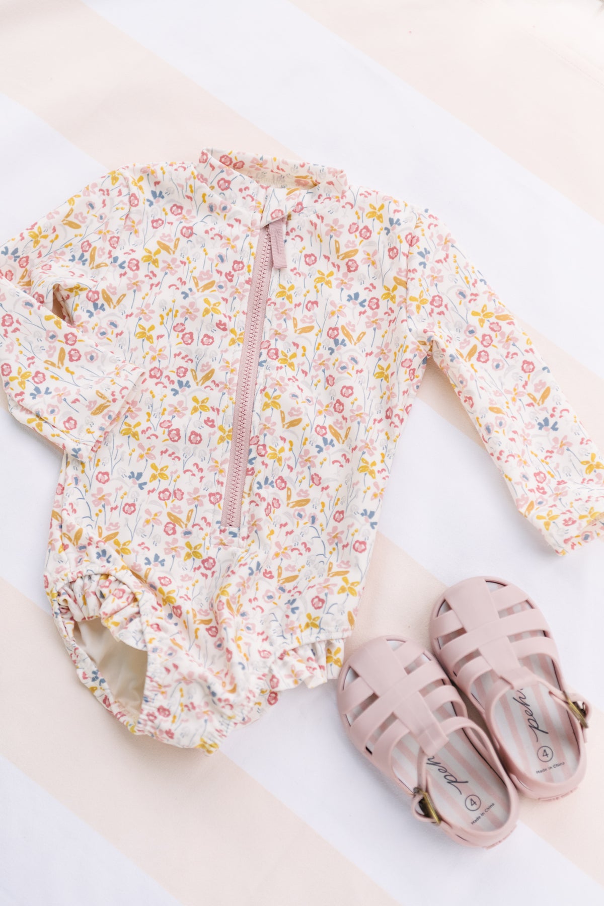 swim long sleeve hip ruffle one piece floret