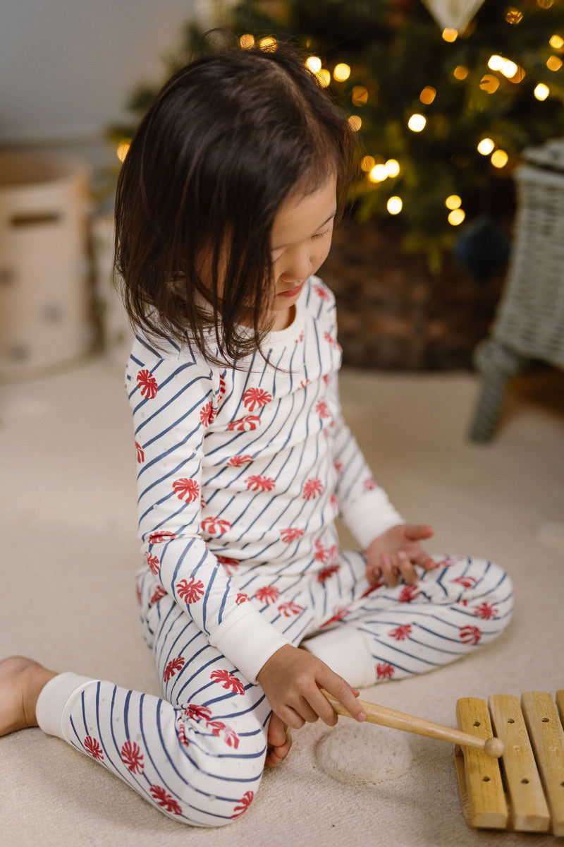 Christmas pajamas 5t hot sale