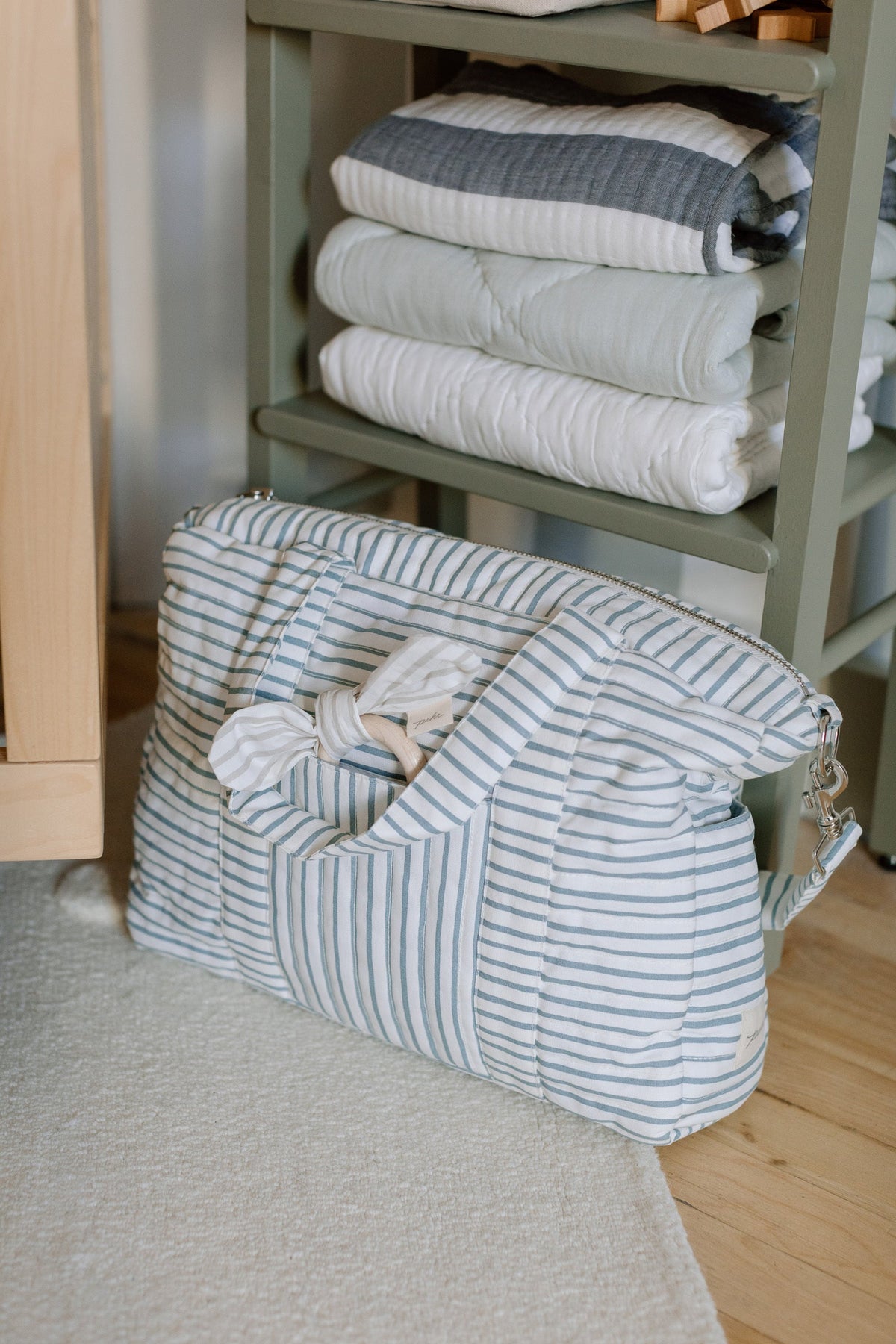 weekender bag stripes away deep sea
