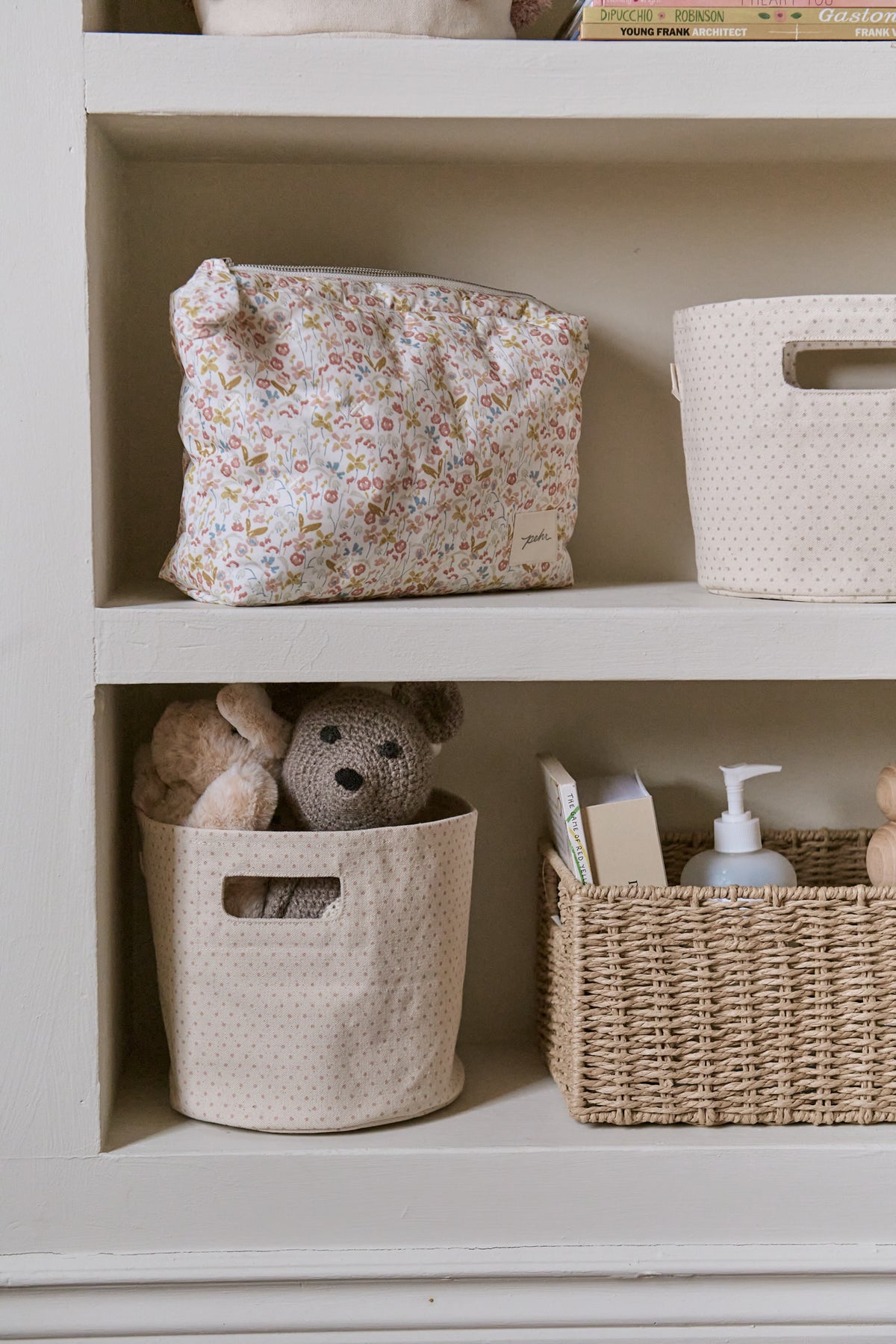 printed basket pint pin dot peony