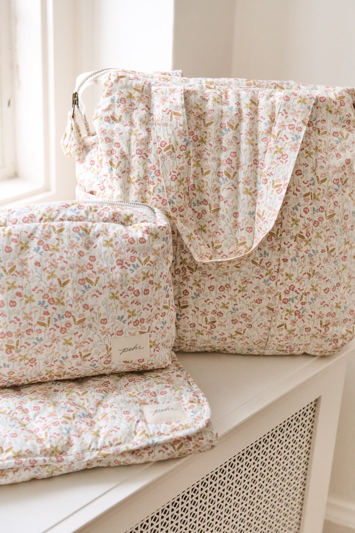 on the go pouch floret