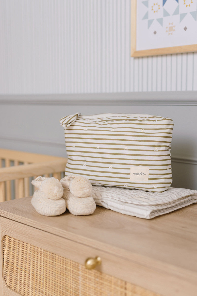 on the go pouch stripes away olive