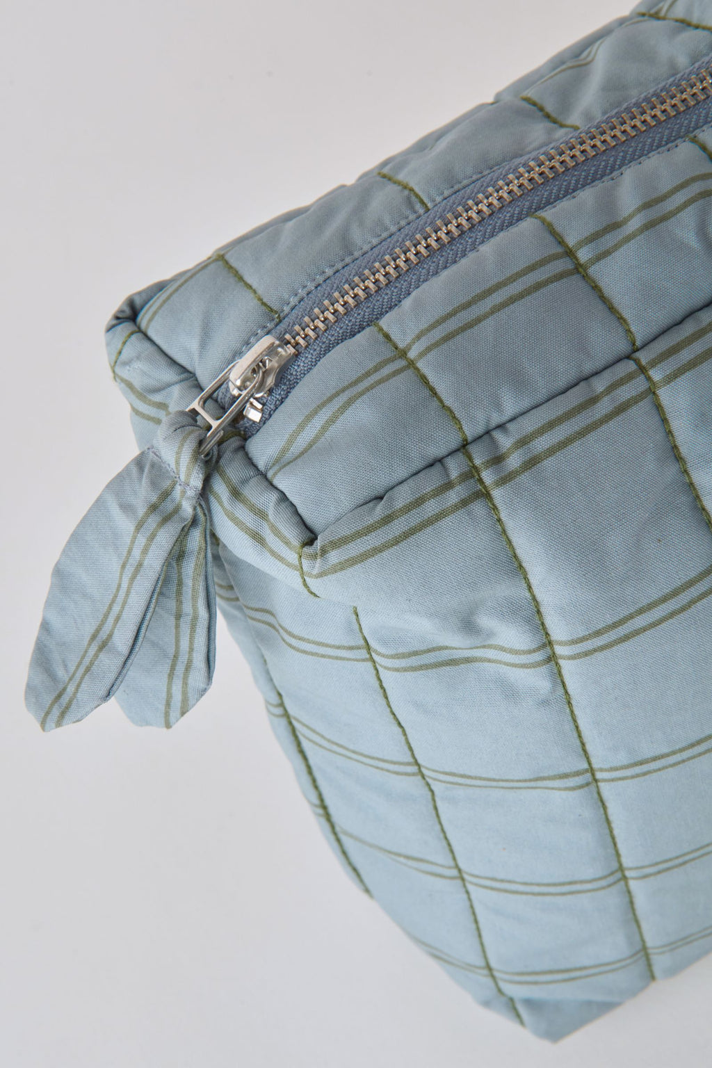 On The Go Pouch - Windowpane- Up Close Zipper- Blue