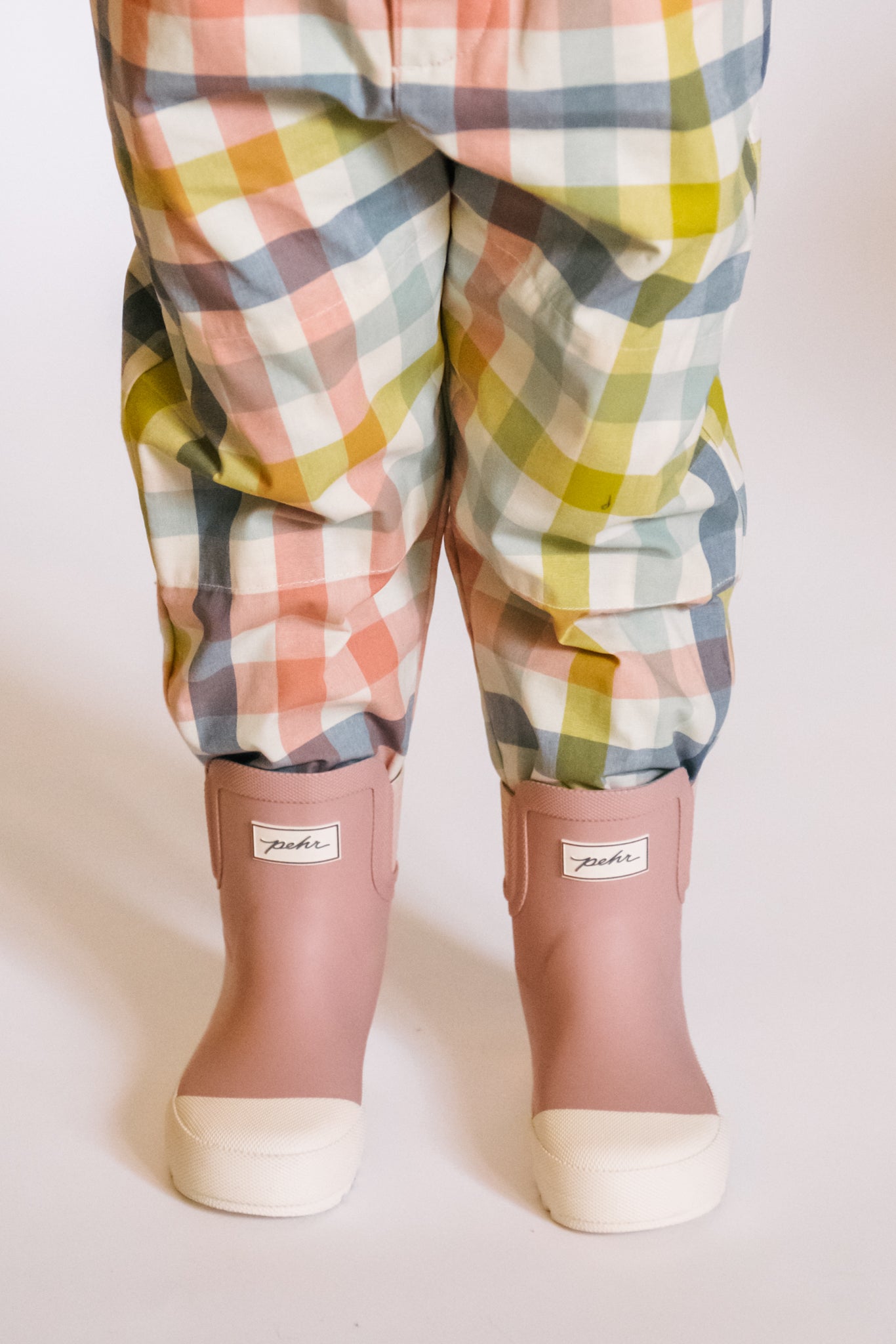 voyageur boot posy pink