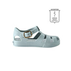fisherman sandal sea