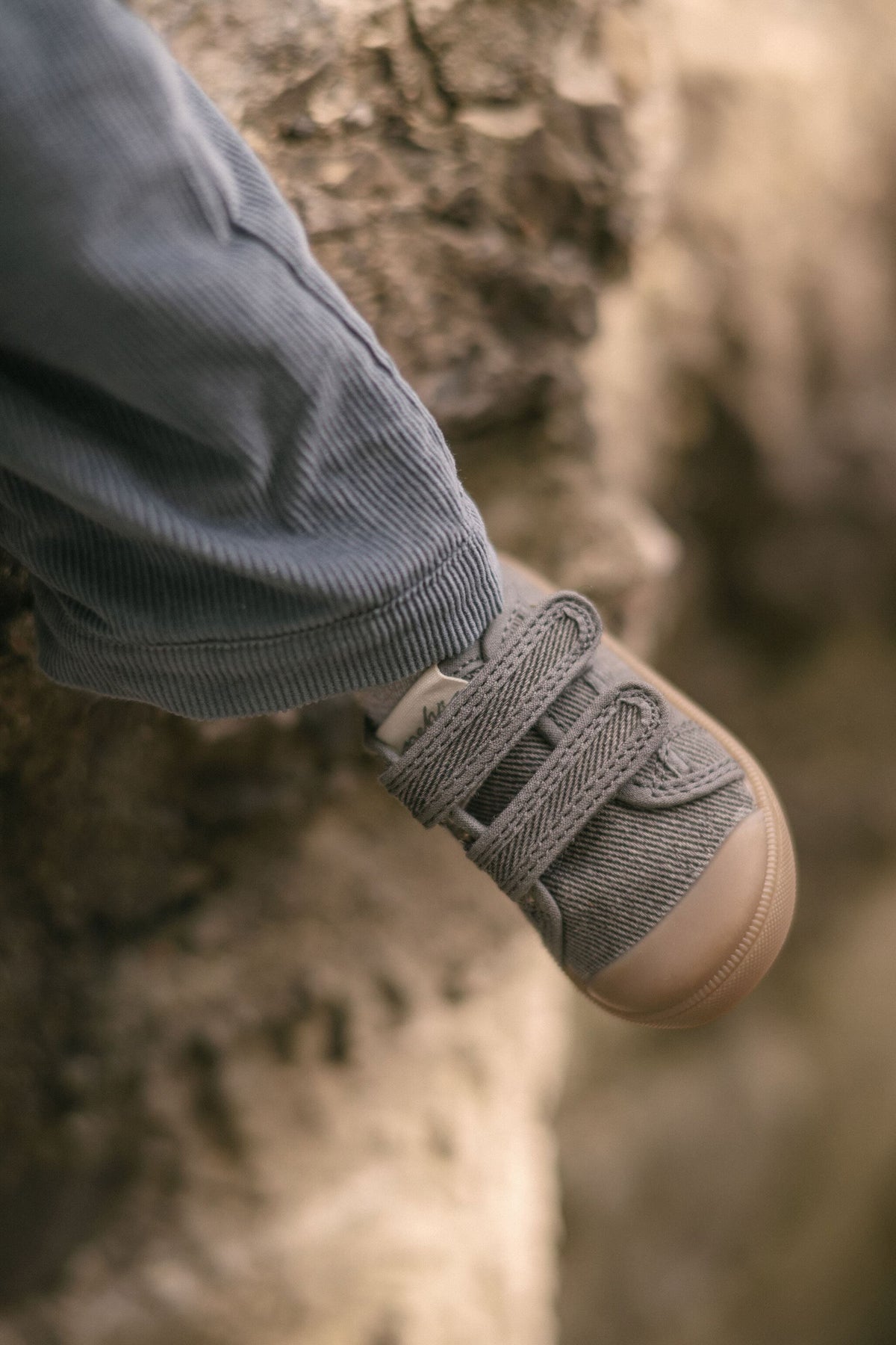 Twill Recess Sneakers- Charcoal- On Toddler- Up Close- Pull and Loop Straps