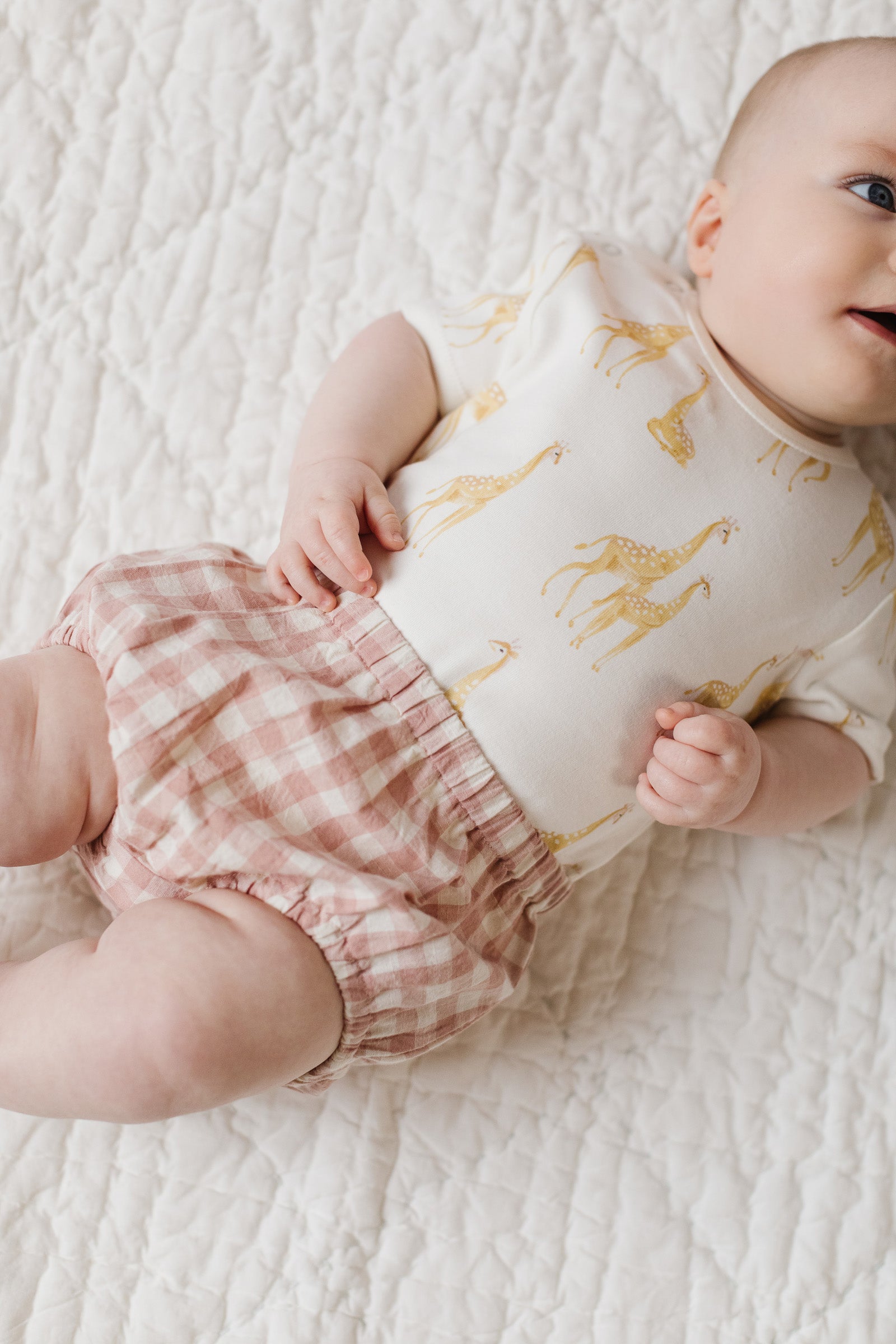 Pehr-Short Sleeve Shoulder Snap One-Piece-Follow Me Giraffe-4
